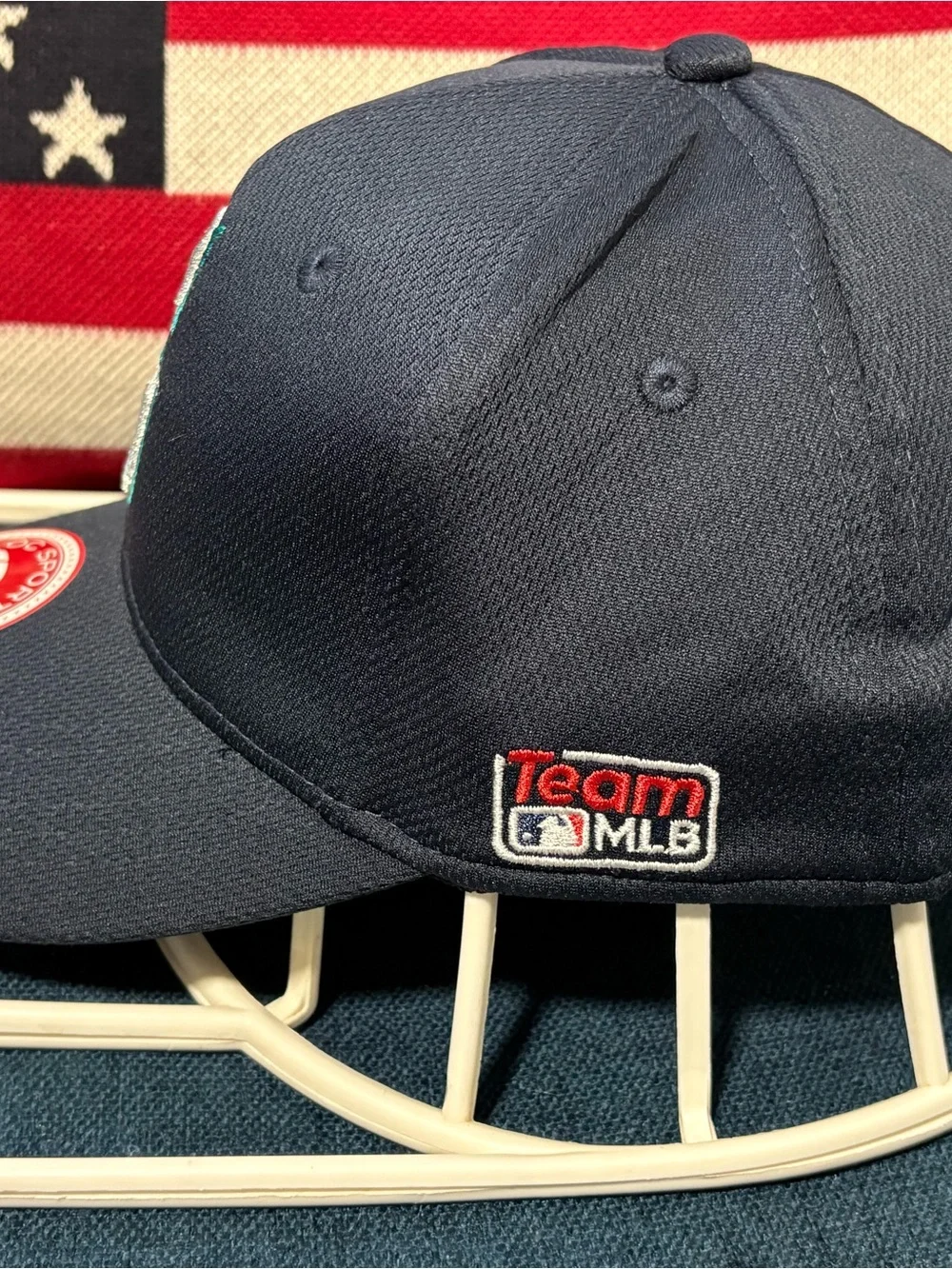 Seattle Mariners Black Embroidered Baseball Cap